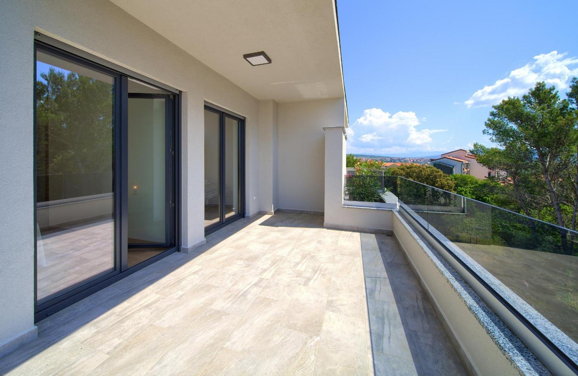 Apartments Paola & Karla With Pool Krk Town Chambre photo